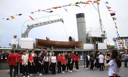TCG Nusret Müze Gemisi, Mersin'de ziyarete açıldı
