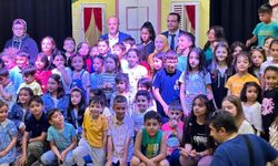 Afşin ve Göksunlu Çocuklar “Çözüm Bakanlığı” Gösterisini Çok Sevdi