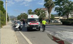 Trafikten men edilen sahte plakalı ambulansla kaçak sigara ticareti polise takıldı