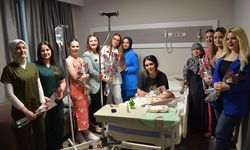 Özel Sular Akademi Hastanesi en özel günlerinde anneleri unutmadı
