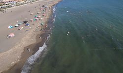 Türkiye'nin en uzun sahilinde eski günleri aratmayan bayram yoğunluğu