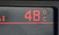 Araç termometreleri 48 dereceyi gösterdi