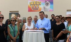 Mersin 'de Başkan Özyiğit, Hayvan Hakları Tutum Belgesini imzaladı