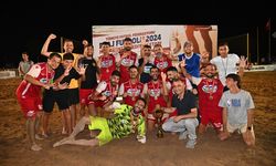 Manavgat'ta plaj futbolu coşkusu sona erdi