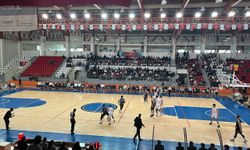 İstiklalspor Basketbol Takımı Dolu Dizgin