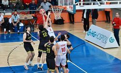 Kahramanmaraş İstiklal 8'de 8 Yaptı: 76-54