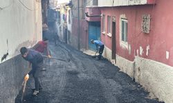 Kahramanmaraş’ta Duraklı Mahallesi'nde Asfalt Çalışmaları Sürüyor