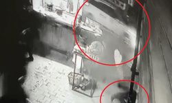 Seyyar köfteci ölümden saniyelerle kurtuldu