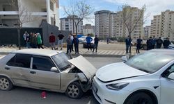 Kahramanmaraş’ta Feci Zincirleme Kaza: 6 Yaralı, 2’si Polis