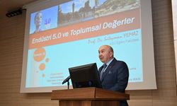 KSÜ’de “Endüstri 5.0 ve Toplumsal Değerler” Konferansı Düzenlendi