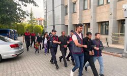 Hırsızlık Yapan Aile, 600 Bin Liralık Son İşlerinde Yakalandı