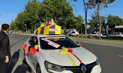 Araçlarına Fenerbahçe bayraklı tabut yerleştiren iki sürücüye ceza