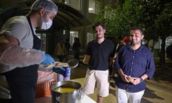 Büyükşehir Belediyesi'nden Öğrencilere Çorba İkramı