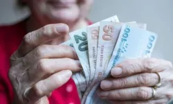 Ev Kadınlarına Emeklilik Hakkı Geliyor