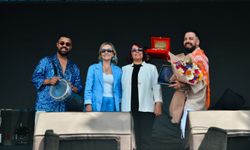 Kadınlar En Çok Domatesi Yemek İçin Yarıştı