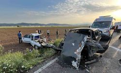 Kahramanmaraş’ta iki otomobil kafa kafaya çarpıştı: 6 yaralı