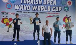 Kick Boks Sporcuları Dünya Şampiyonasından Dört Madalyayla Döndü