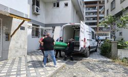 80 Yaşındaki Adam Evinde Ölü Bulundu