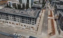 Kahramanmaraş'ta Deprem Konutları Yükseliyor, Şehir Merkezi Yeniden Ayağa Kalkıyor