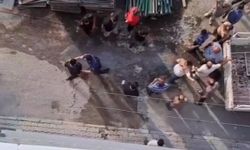 Korku dolu anlar: Yumrukların havada uçuştuğu kavgayı polis ayırdı