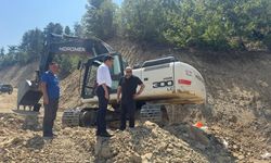 Prof. Dr. Mehmet Şahin, Karasu Grup Yolu’nu Yerinde İnceledi