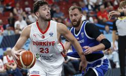 12 Dev Adam Çekya'yı 92-78 Mağlup Etti