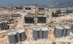 Afet Konutları Hızla Sürüyor