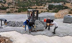 Mahallelerin Yolları Kilit Parkeyle Yenileniyor