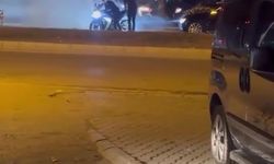 Kırmızı Işığı Fırsat Bilen Motosikletli Tozu Dumana Kattı
