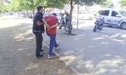 Parkta Uyuşturucuyla Yakalandı, "Pişmanım" Dedi
