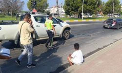 Kazada Babasının Otomobilinin Halini Gören Küçük Çocuk Gözyaşlarını Tutamadı