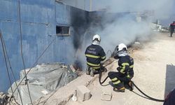 Fabrikanın Deposunda Yangın Çıktı