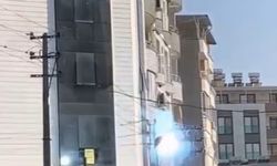 Aşırı Sıcaklarla Birlikte Elektrik Hattında Art Arda Patlamalar Yaşandı