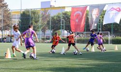 Yıl Boyu Ücretsiz Futbol Kursu