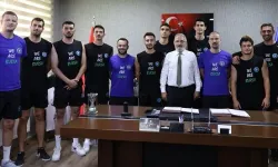 Erkek Voleybol Takımı’nda imzalar tamam