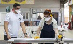 Geleceğin mobilya ustaları yetişiyor