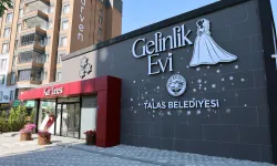500 modelle hizmet veren Kar Tanesi Gelinlik Evi açıldı