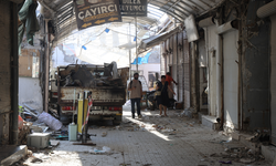 Tarihi Uzun Çarşı’da Restorasyon Çalışması Yıkımla Başladı