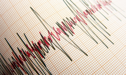 Balıkesir'de Korkutan Deprem