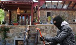 Kahramanmaraş’ta Bağ Evi Hırsızlığı Çetesi Çökertildi