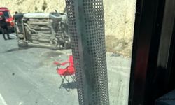 Kahramanmaraş’ta Trafik Kazası: Araç Yan Yattı