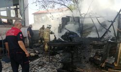 Uzaktan Fark Edilen Yangın Felakete Dönüşmeden Önledi