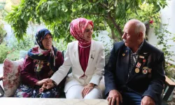 Bakan Göktaş'tan 'aile yılı'na özel ziyaret