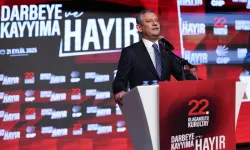 CHP’de Özgür Özel Tekrar Genel Başkan Seçildi