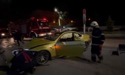 Alkollü Sürücü İşletmeye Daldı, Genç Kız Saniyelerle Kurtuldu