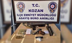 Gece yarısı galeride silahlı saldırı: Polis operasyonla şüphelileri yakaladı