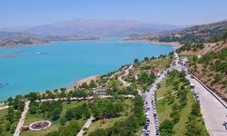 Kahramanmaraş’ın Doğa Harikası Menzelet Barajı Ziyaretçilerini Bekliyor