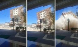 Kahramanmaraş’ta Ağır Hasarlı Binanın Yıkımı Kameraya Yansıdı