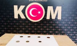 Kahramanmaraş’ta Tarihi Eser Kaçakçılığı Operasyonunda 7 Sikke Ele Geçirildi