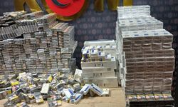 Kahramanmaraş’ta Yapılan Operasyonda 5 Bin Paket Kaçak Sigara ve 10 Bin Makaron Yakalandı